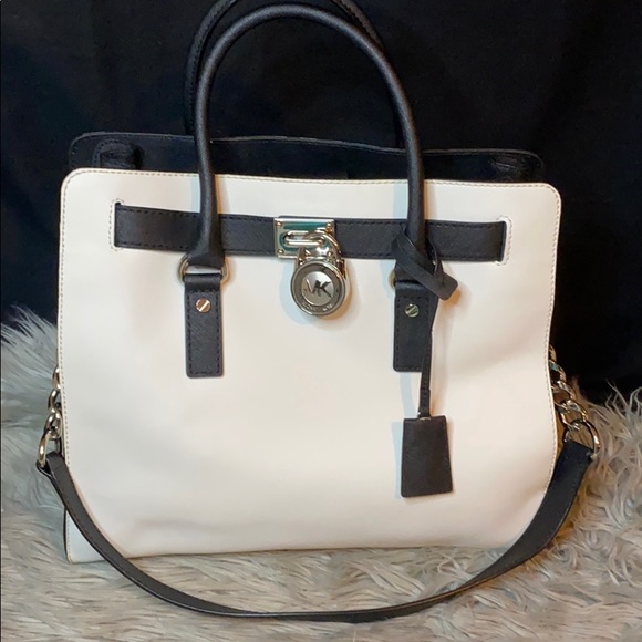 Michael Kors Black/White Hamilton *Mint condition*